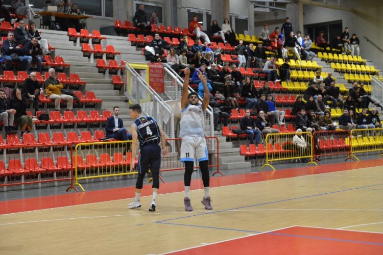 Olimpia Castello 2010  -  Pizzighettone Basket 	73-70